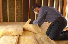 Best Spray Foam Insulation  in Momence, IL